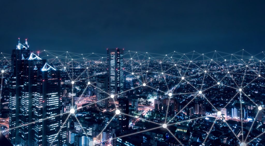 城市以上电信网络，智能电网或5G LTE数据连接的无线移动互联网技术，物联网概念，全球商业，金融科技，区块链